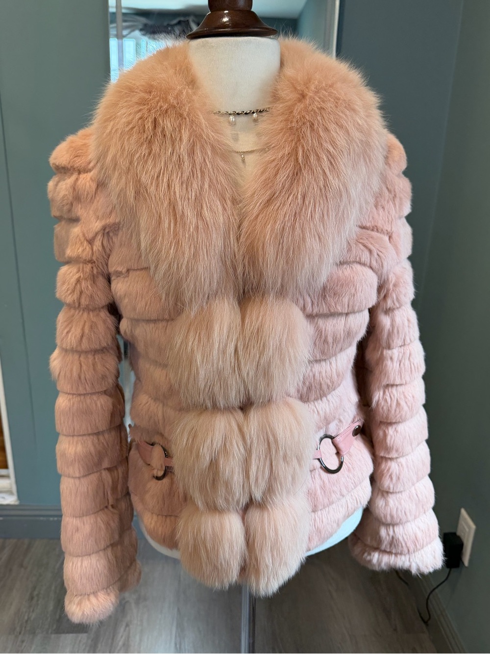 Vintage Pink Rabbit Fur Jacket Fox Fur Collar Cropped Fitted Coat XS/S